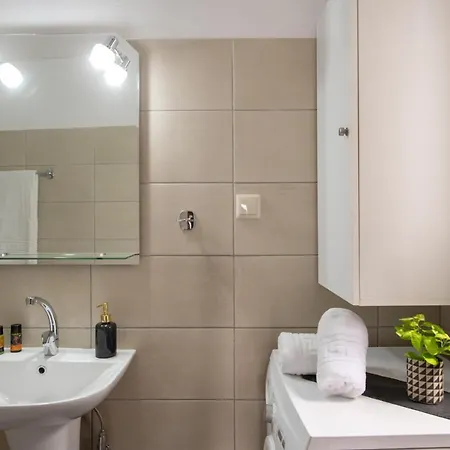 Square Apartment Kambanos Exterior photo